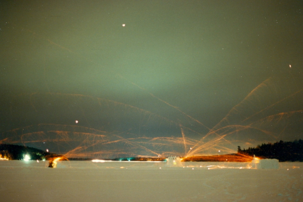 The 10 minute exposure of the war gives the event a much more exciting feel than it actually had. Don't get me wrong, it was very entertaining, just not nearly as dangerous as it appears.