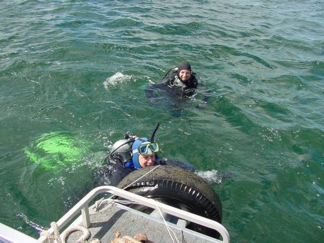 We did <a href='http://www.knottlane.com/scuba/Dive3/dive3N.html' class ='defaultlink2' target='_blank'>dives 3</a> and <a href='http://www.knottlane.com/scuba/Dive6/dive6N.html' class ='defaultlink2' target='_blank'>6</a> on Saturday.  During dive 3 we pulled an old tire from 30 feet of water.  My dive partner rolled it about 100 yards to shallower water.  It seemed well balanced.