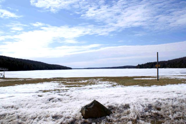 It was the  last weekend in winter, but it felt like spring.  There could be a good smelt run on the lake this year.<br><br><br>-Nemo