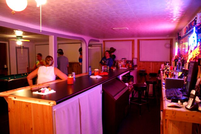 Bar nights were largely relaxed and game filled.  Late on Saturday, a hole developed in the Joezone Layer.  Several paid the price.