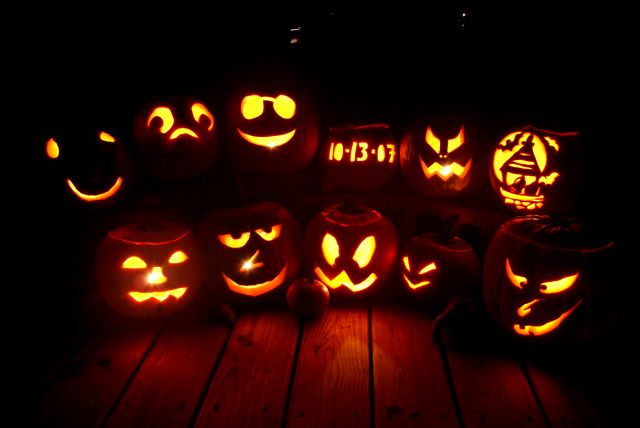 All the carvings had their own charm.  The candles burned for several hours.
