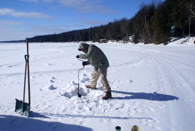 On Sunday morning, it was time for the lake to get a new hole to check the ice thickness.