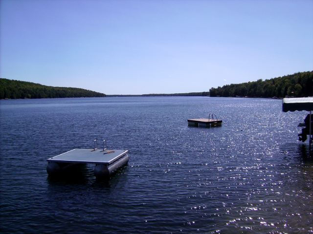 The lake temperature is 70°F.  It looks like it will hold close to that through labor day weekend.  If boat owners manage to get their craft off the lifts this weekend, pulling them out of the lake won't be that bad.  We waited until October one year.  The lake was 50°F at the boat landing.  It was windy and wavy too. That year's boat pulling was bad.<br><br><br>-Nemo