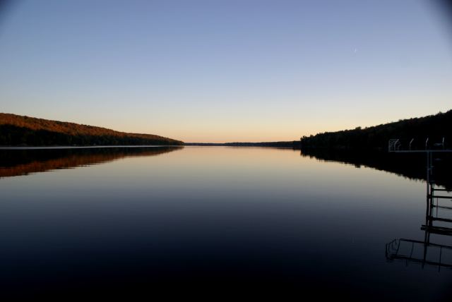 Plenty of rain last weekend did not bring the lake up much.  More is predicted all this week.  It should help.  We saw several large bass swimming in the shallows.  They'll go deeper as soon as the lake "turns over" in the next few weeks.<br><br><br>-Nemo