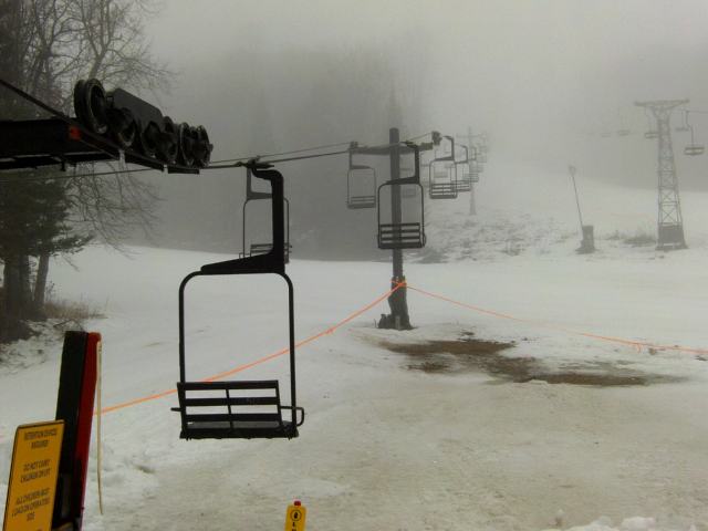 On Friday morning it was time to "enjoy" one last visit to the slopes of Brule for the season.  Conditions could have been better.