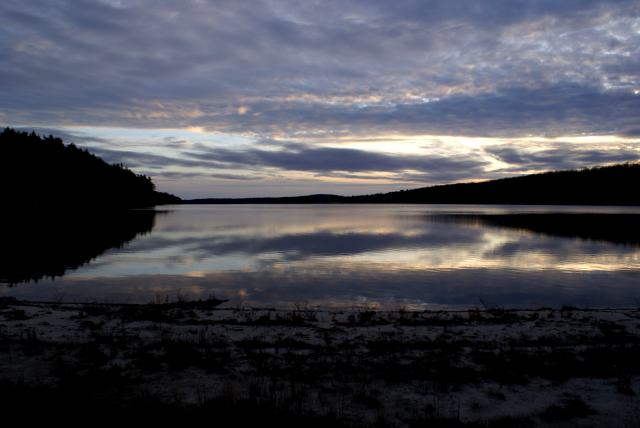 Most of Saturday was spend doing cabin chores and not hearing gun shots.  By evening, the soups were done and all were treated to a great northwoods sunset.