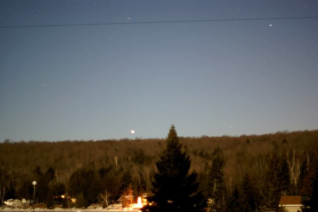 Earlier in the week there was a huge cornial mass ejection on the surface of the sun that was headed toward Earth.  Predictions of a great Aurora peppered the news and, with unexpectedly clear skies on Friday night, the stars seemed to be in alignment for a spectacular show.  But alas, no northern lights were seen.  We did see Jupiter slip under the horzion, but it's not the same.