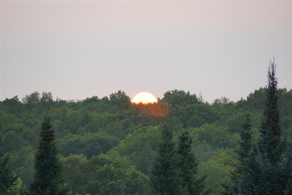 We had to work longer than planned and arrived at the lake on Friday just in time to see one of the better sunsets of the year.
