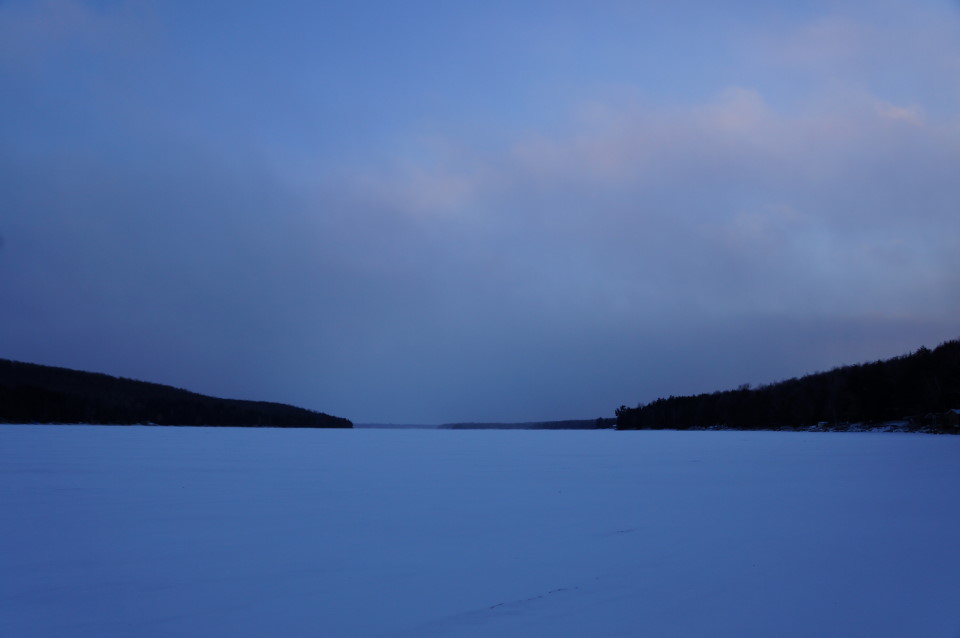 At the border of last week (the first week of "Deep Winter") and this week (the second week of "Deep Winter") the evening sky began to clear.  It was going to be an extra special cold night.