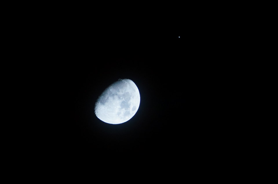 The frozen silver lining of the extra special cold night was the view of the moon and Jupiter crossing very close.  Jupiter is upper right of center, the moon is the other one.