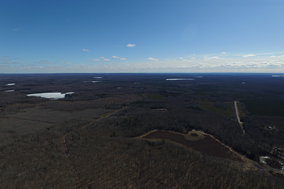 Lakes South of Lucerne (Bradley, Roberts, others) also remain frozen.