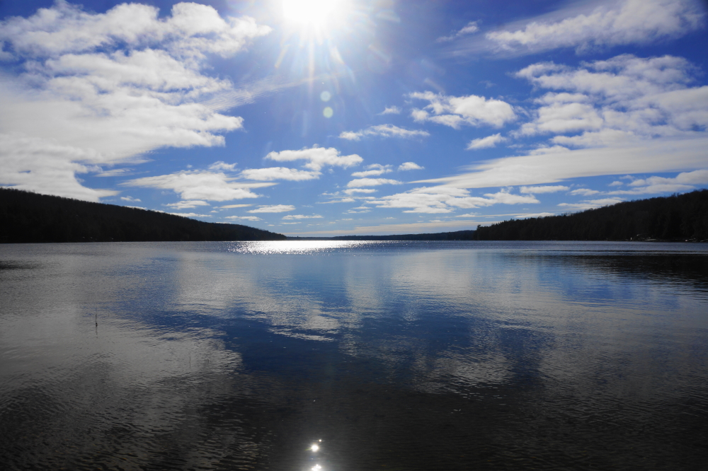 Lake Wabikon froze over on Sunday. Usually Lake Lucerne freezes over about two weeks after Wabikon. Usually. With no ice currently cursing the lake, it seems unlikely. But you never know. There's talk of an assault from the rarely seen First Horseman of the Snowpocalypse. Albino Thanksgiving is currently predicted to ride his frozen Butterball over the Northwoods, basting the area with snow and ice, and pushing tee times well into Spring. Gentlemen, start your snowblowers. Put away your golf clubs.<br><br><br>-Nemo, Living in a Winter Wonderland.