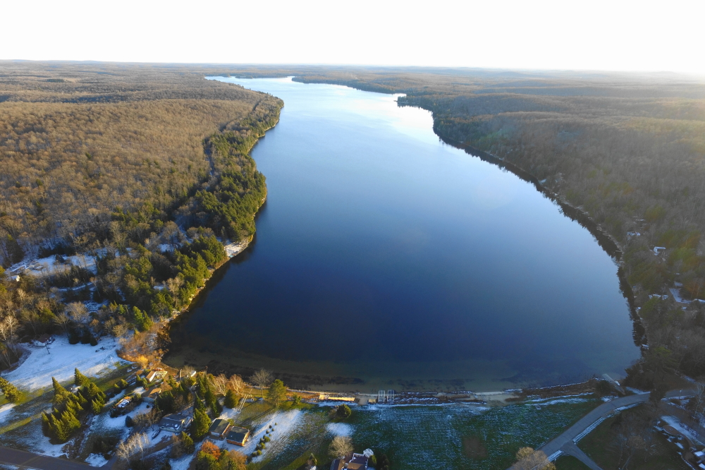 A line was crossed in the past 7 days. The week started off mild for this time of year. The lake had no ice, grass was visible, and there was talk of golf.