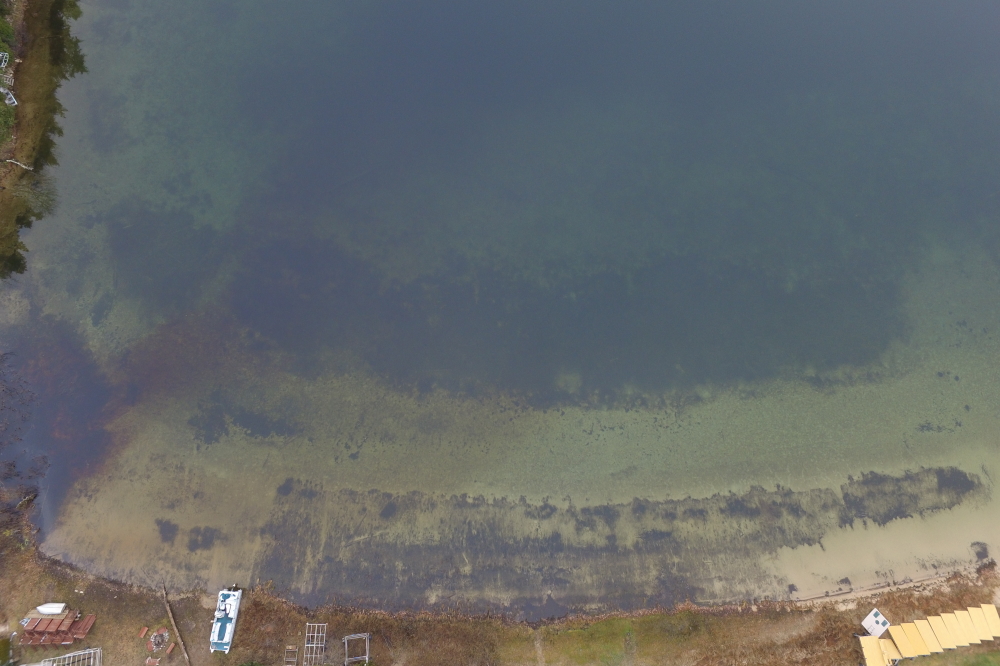 Lake Lucerne is remarkably clear. If we would have had a bit of sun, this image might have included a visible crib or three. 