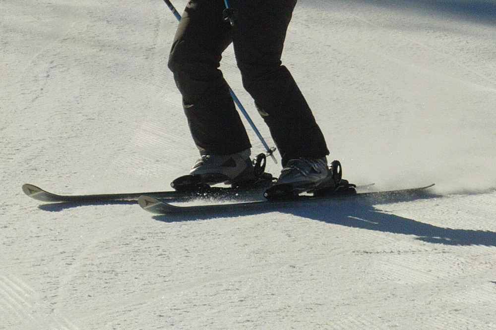 The snow on the hill wasn't icy, but it was fast. Not "was that you screaming like a girl?" fast. More like "20 beats per minute added to your normal heart rate" fast. The added circulation helped keep us warm.