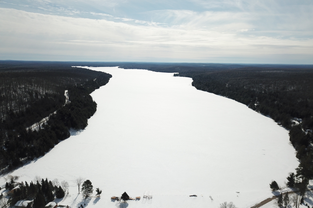 Winter in the northwoods oscillates between obscenely cold/dry to mildly cold/white. And sometimes obscenely white. By the end of February you tend to get more of the latter. Last week was mild and white x 3.