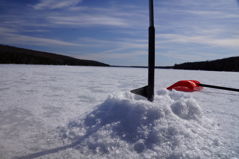 One of the last tasks of the week was to get an ice thickness check. Most of the snow on top of the ice has been blown off making any lake golf a club damaging, slippery stroll with great roll.