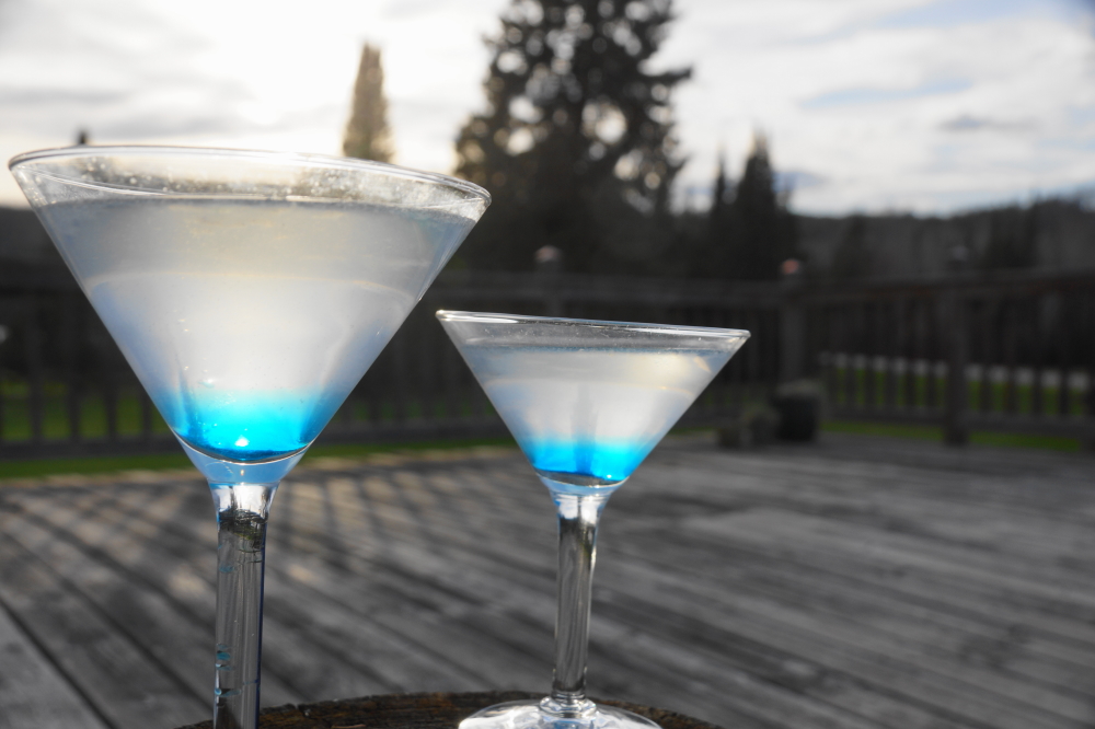 With Summer bar nights coming to the North end of the lake sooner than you might think, the knottlane think tank and mixology werkes spent a few of the better evenings brushing up on their cocktail alchemy.