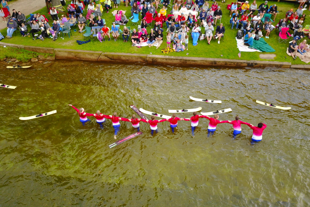 The ski show on Wednesday had one of the largest crowds of the Summer. There are two more scheduled for 2020. August 12 and 19 (Wednesdays) at Water's Edge starting at 6:30 PM with the pre-show at 6:00.