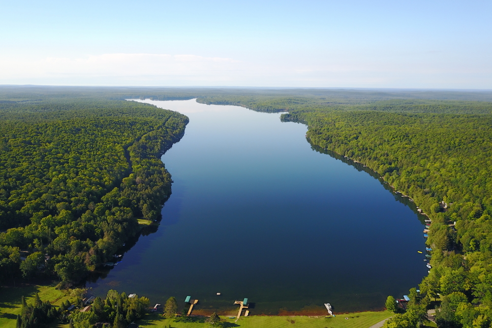Normally in between Summer and Autumn you get unsettled weather that includes cool, wind, and storms mixed in with sun, fun, and flat as the seasons fight it out (Spoiler Alert : Fall always wins this one). Last week was unusually still.  And sort of warm. We'll take it.