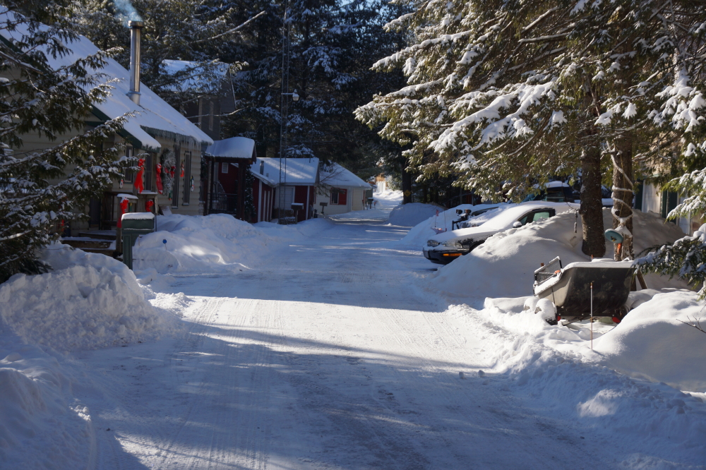 The condition of Knott Lane is narrowing and even more treacherous.
