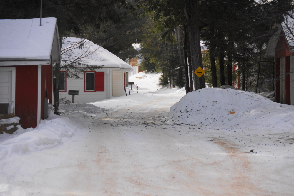 If it were not for the thickening ice and blowing snow, Knott Lane would be in great shape.