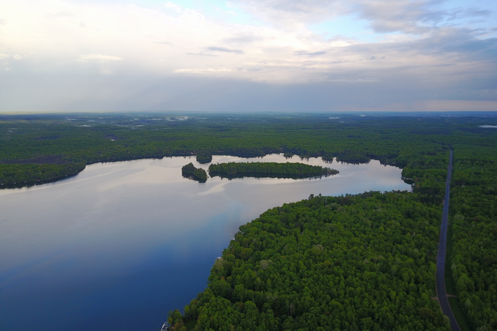 The rain eventually pushed to the East of the islands.
