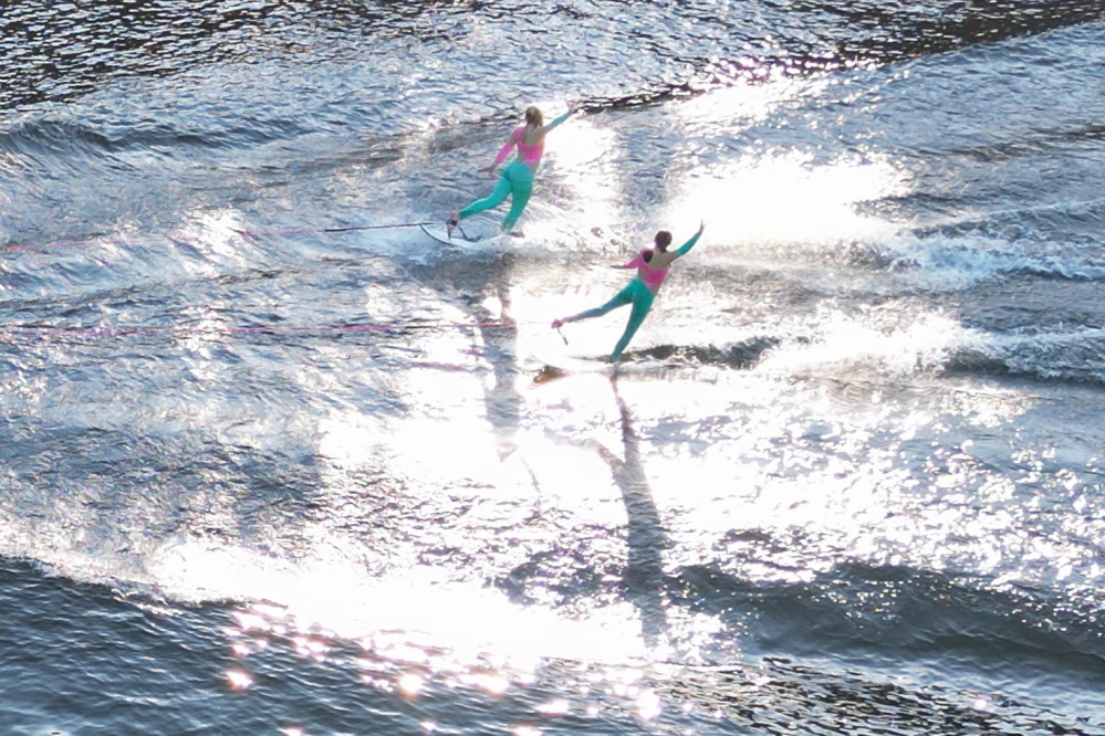 There are only 2 more shows scheduled on Lucerne this year. If you haven't seen one yet, you should plan on being at Waters Edge at 6:30PM on Wednesday.