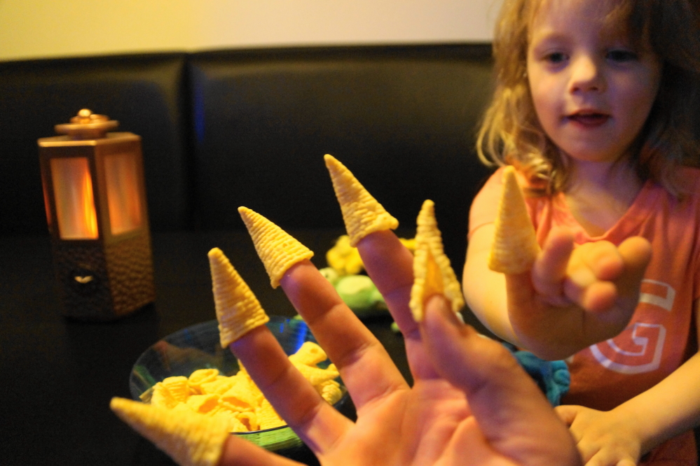 There were also Bugles and instructions given to younglings on how to properly eat them.