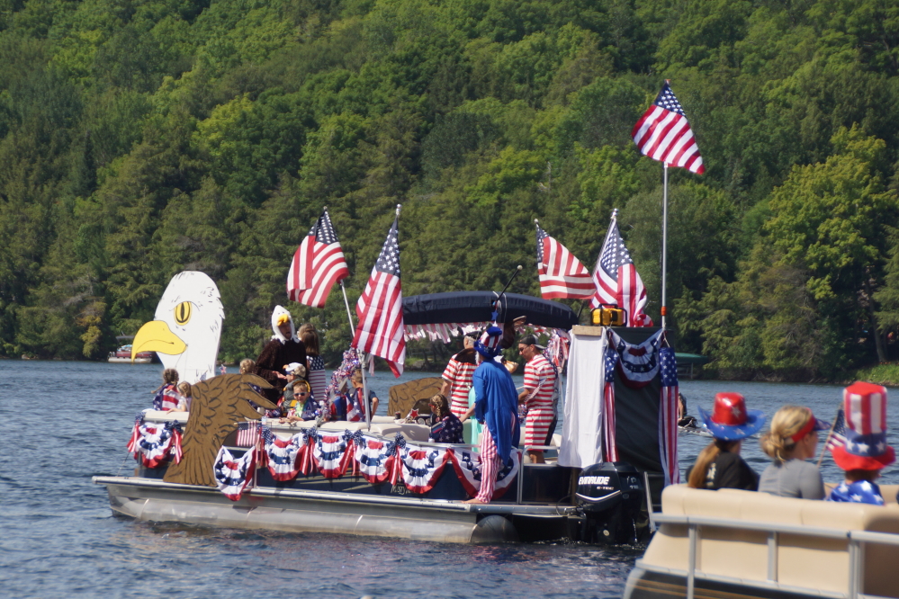Most participating craft were impressively decorated.