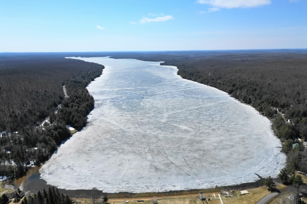 Last week started with warming temperatures, exposed lawns, and a frozen Lucerne. As the week went on, the lawns remained exposed, Lucerne became less frozen, and the warming temperatures abruptly ended.