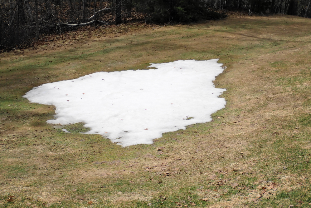 Most of the snow was not on the fairway.