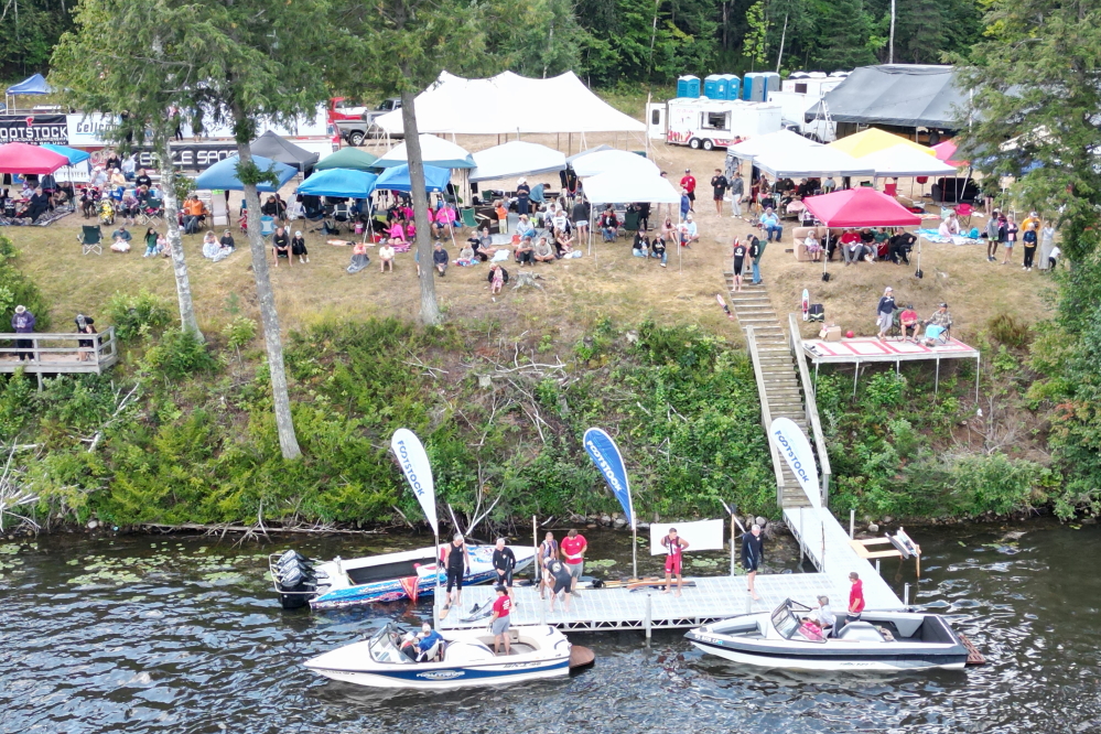 The boats conspired to end Footstock this year. Of the 3 to 5 boats available at the start of the event, 4 suffered various issues and were not able to do any pulls. Two more boats were recruited. They performed well for the entire tournament.